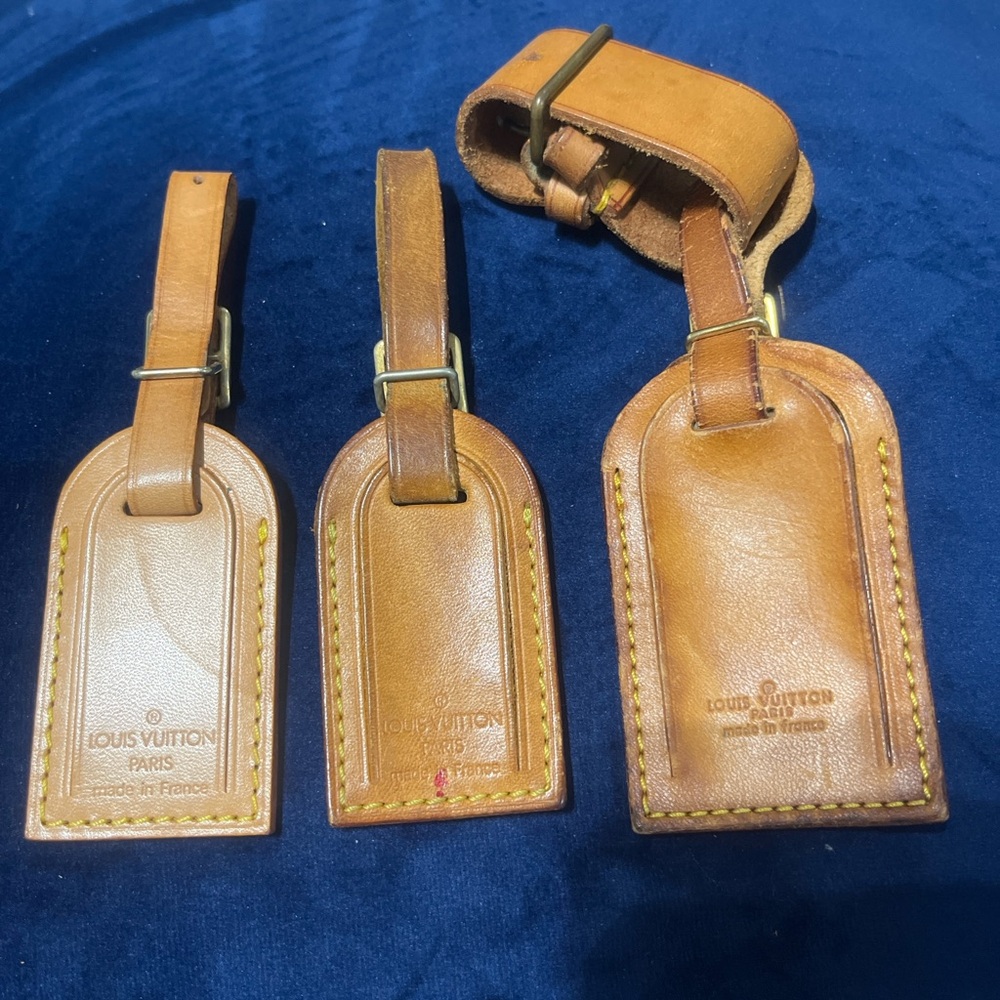 Louis Vuitton Brown Leather Men's Bag Tags